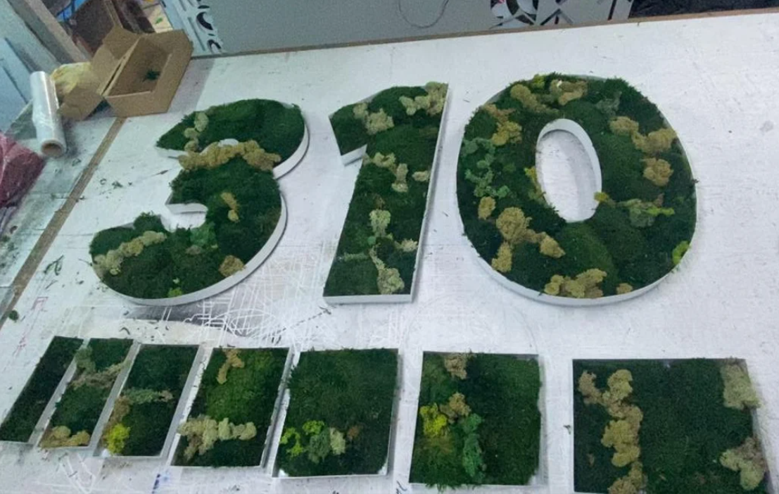 Custom Moss Letter, Real Moss Wall Art, Custom Moss Sign, Wall Moss Decor, Moss Letter, Company Logo Moss, Maintenance Free Moss, Lichen