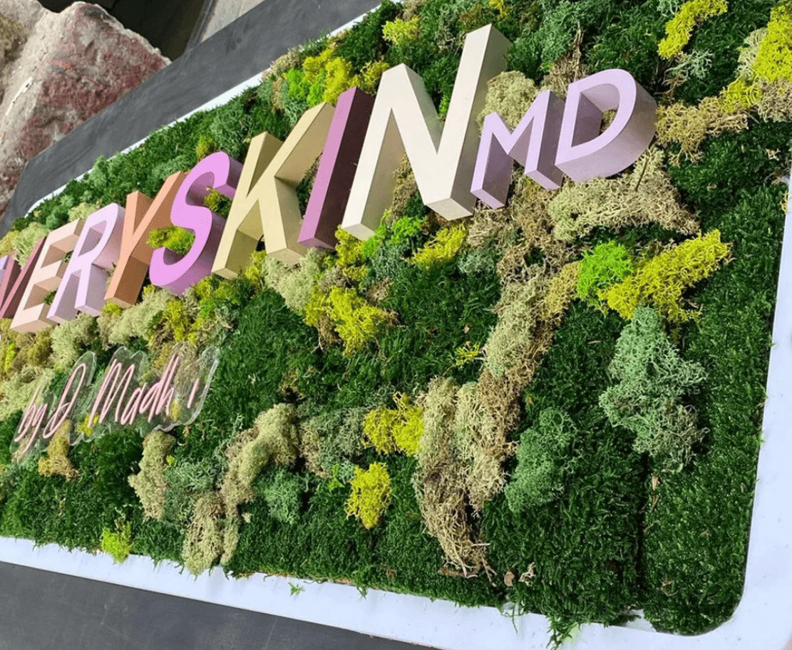 Custom Moss Wall Art, Dental Clinic, Real Moss Custom Logo Sign, Custom Moss LED Light Logo, Office Moss Decor, Maintenance Free Moss, Pupax Signs - Pupax Signs