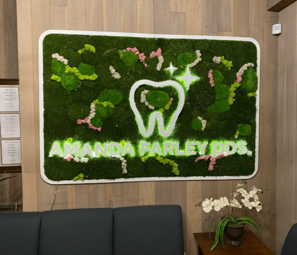 Custom Moss Wall Art, Dental Clinic, Real Moss Custom Logo Sign, Custom Moss LED Light Logo, Office Moss Decor, Maintenance Free Moss, Pupax Signs - Pupax Signs