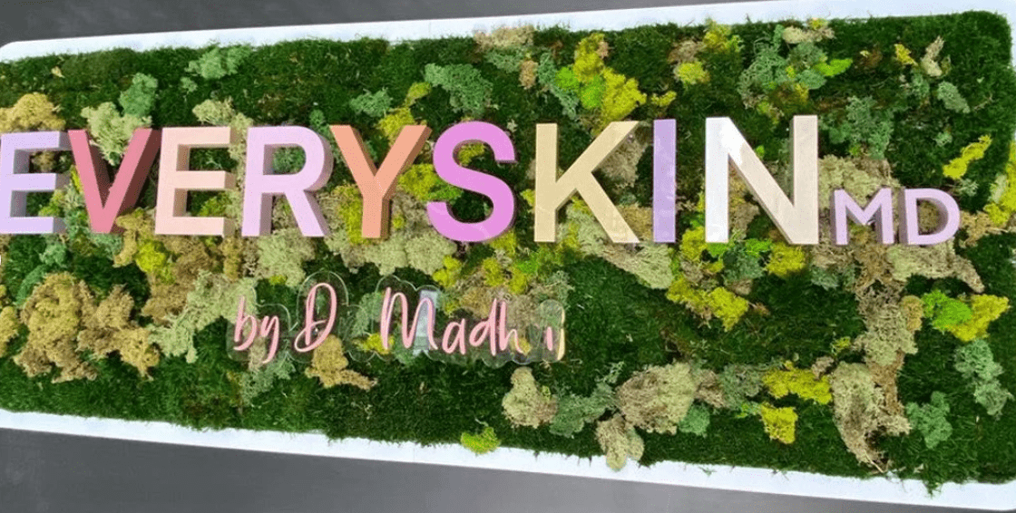 Custom Moss Wall Art, Dental Clinic, Real Moss Custom Logo Sign, Custom Moss LED Light Logo, Office Moss Decor, Maintenance Free Moss, Pupax Signs - Pupax Signs